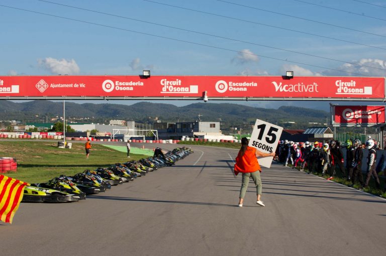 clases-de-karting-en-vic-768x511 SRK Racing Academy anuncia clases de karting 4T en Circuit d'Osona